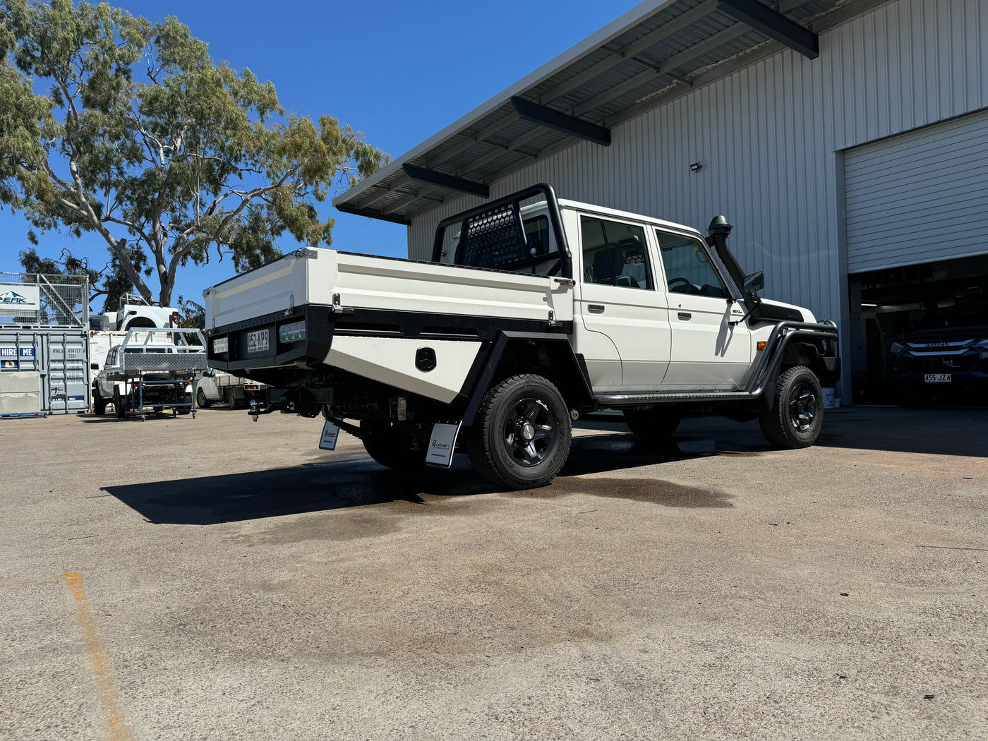 Aluminium Vehicle Tray