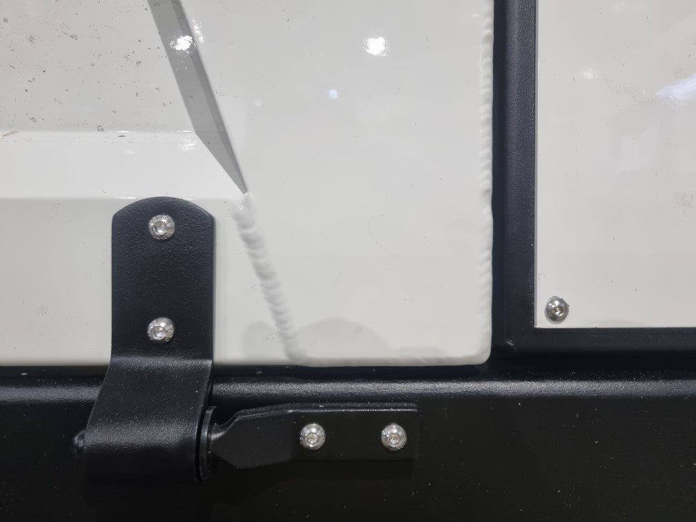 Black 106mm 2 hole strap hinge stainless steel kit