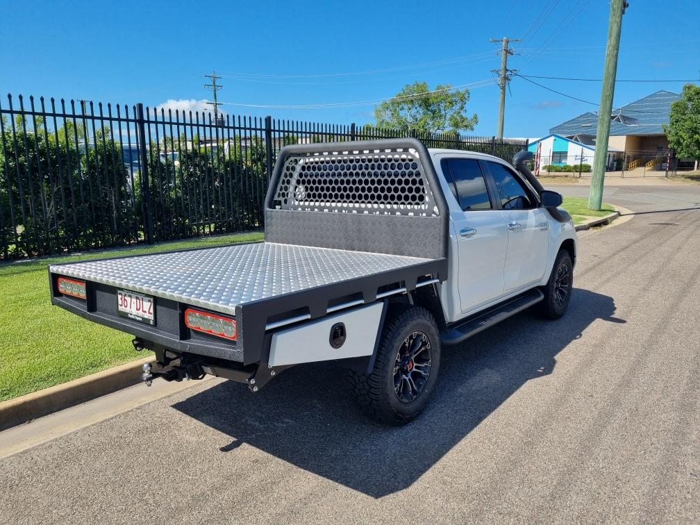 Aluminium Vehicle Tray